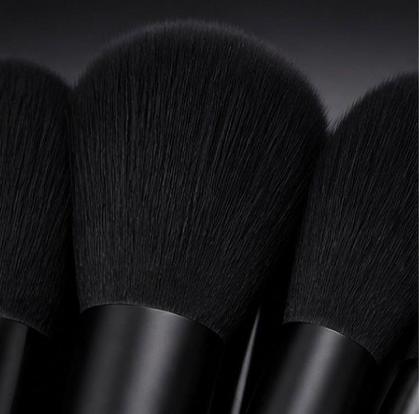 AirFlawless™ Makeup Brush Set