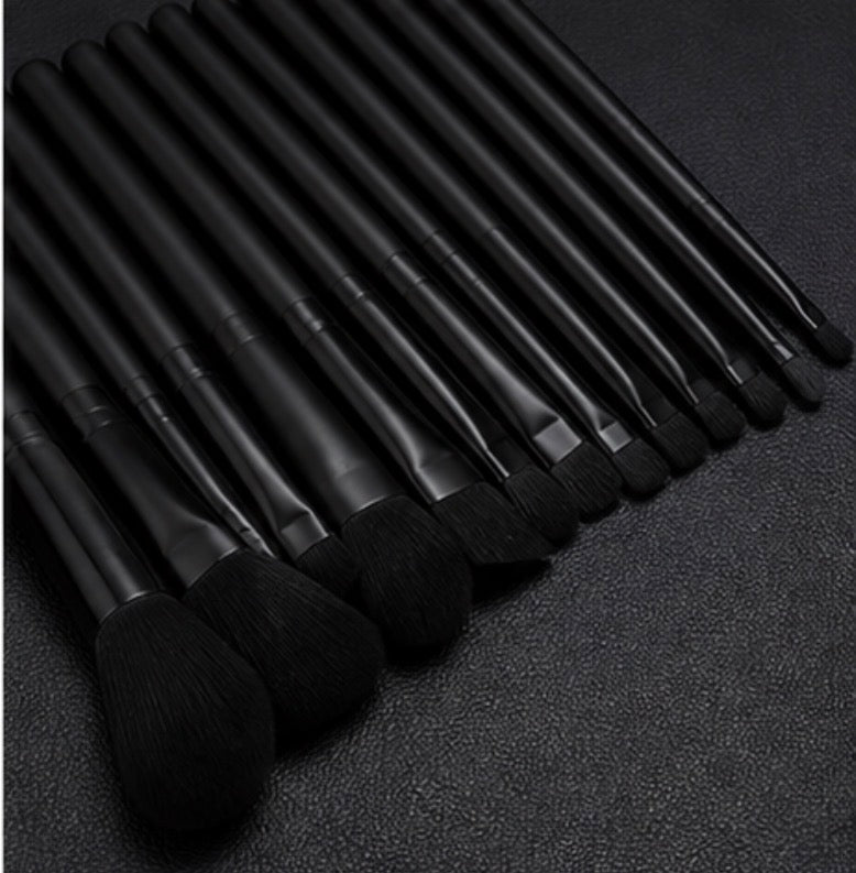 AirFlawless™ Makeup Brush Set