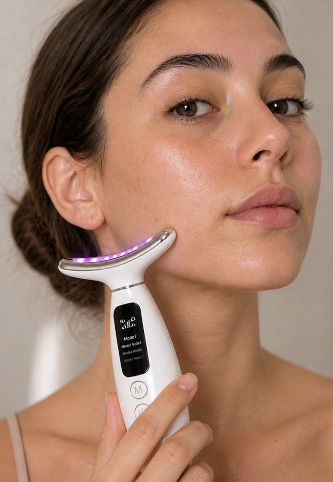 LumiLift™ Face & Neck Sculptor