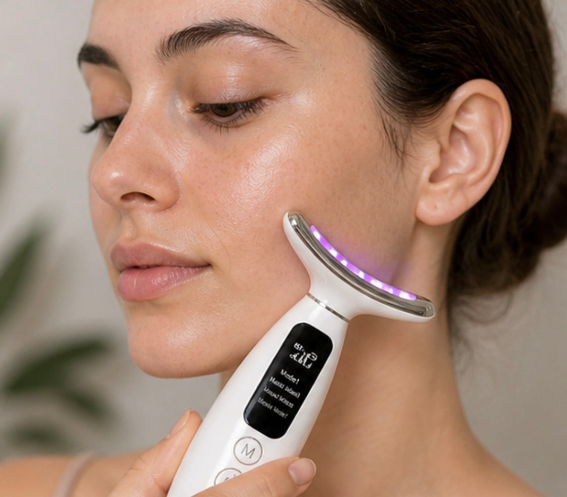 LumiLift™ Face & Neck Sculptor